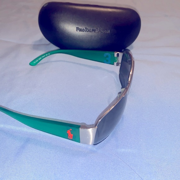 Polo Ralph Lauren Other - COPY - Polo Ralph Lauren Mens sunglasses. Comes with case and cleaning cloth!